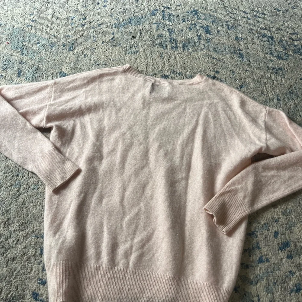 Abercrombie & fitch baby pink cashmere sweater XS - Picture 3 of 6
